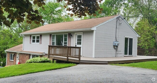 Building Photo - 2 Espie Rd Rental