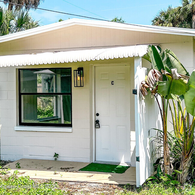 Building Photo - 2518 Palmetto Dr Rental
