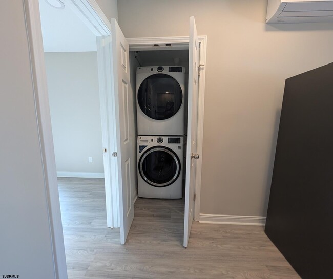 Photo - 101 S Victoria Ave Unit d2