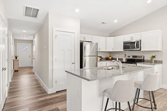 Photo - The Cottages at Broken Chimney