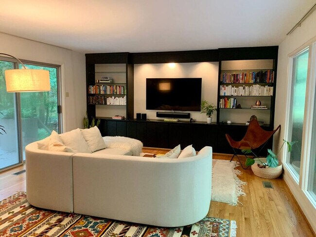 Photo - 603 Rock Creek Rd Unit ID1051223P