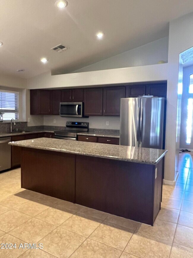 Photo - 775 E Blue Ridge Way