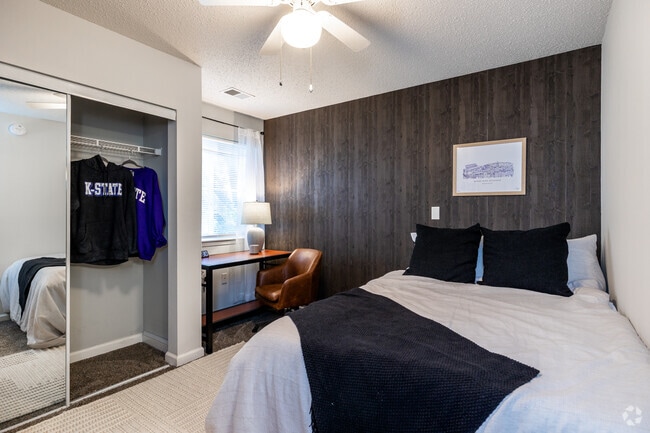 4BR, 2BA - 1,200SF - 2nd Bedroom