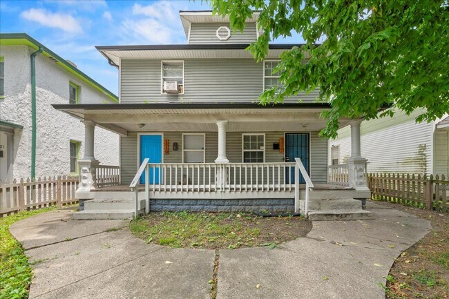 Photo - 1119-1119 N Dearborn St Unit 1117 N Dearborn St