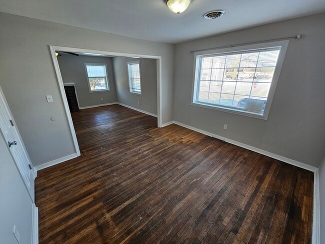 Photo - 103 Indiana Ln