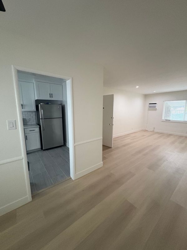 Photo - 7254 Hollywood Blvd