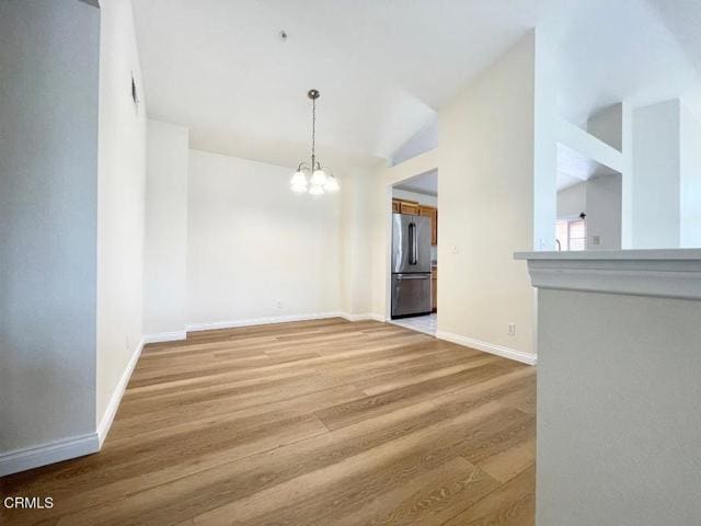 Photo - 723 Kingfisher Way