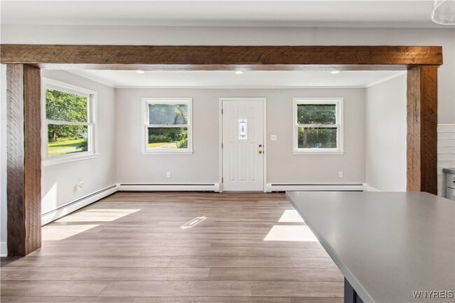 Building Photo - 6450 Chestnut Ridge Rd