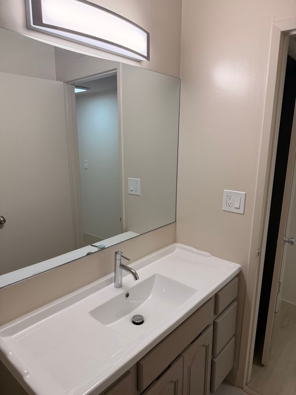 Photo - 525 N San Mateo Dr