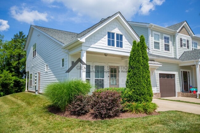 Photo - 1041 Honey Bush Cir