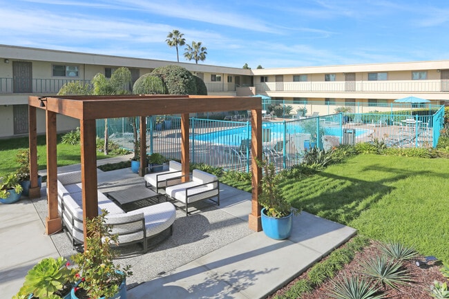 Building Photo - Villa Pacific Apartments *$500.00 off *