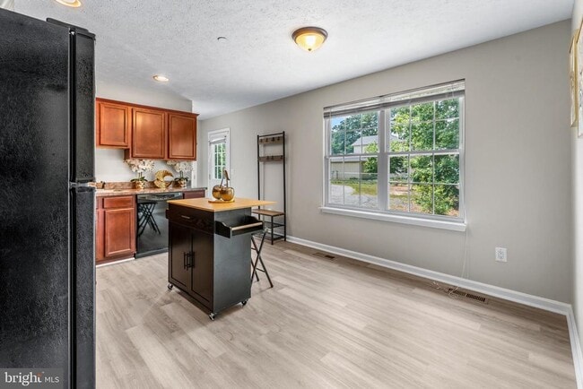 Building Photo - 11102 Greenwell Place