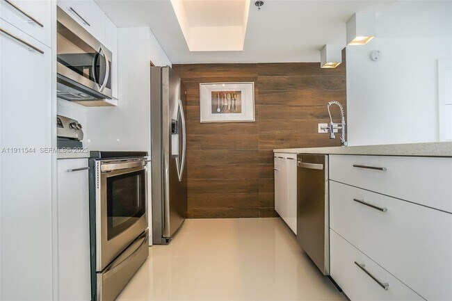 Photo - 7601 E Treasure Dr Unit 2301