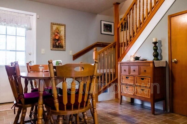 Photo - 1666 SE Clatsop St