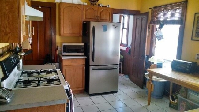 Photo - 295 Summer St Unit 2