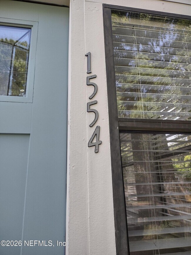 Photo - 1552 Naldo Ave