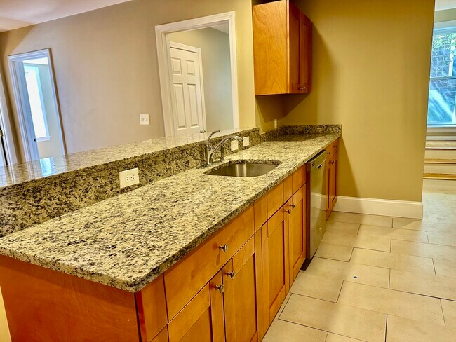 Photo - 72 Egmont St Unidad 2