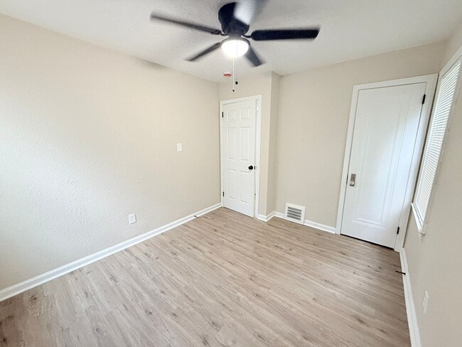 Photo - Freshly Renovated Single Family Home In De...