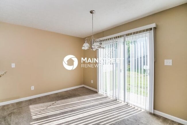 Photo - 3 Bedroom Pet-Friendly Home in Lawrence, I...