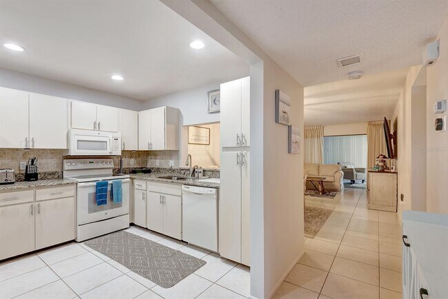 Photo - 131 Wild Palm Dr