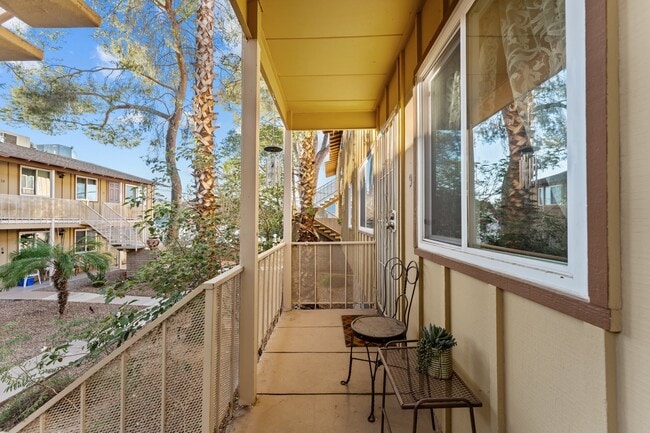 Photo - 90 W Yavapai St Unidad #9