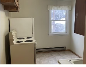 Building Photo - 1325 9th St S Rental