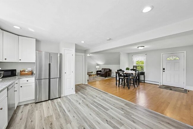 Photo - 28 Villa Rd Condo Unit 2