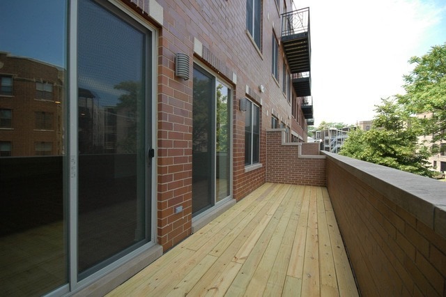 Photo - 2 bed 2.5 bath Logan Square Duplex Unit 2D