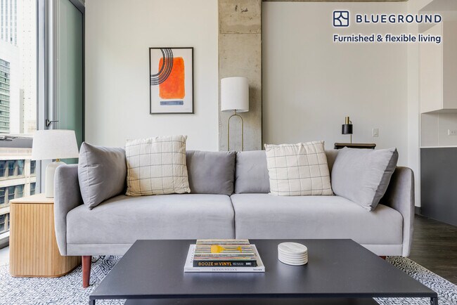 Photo - 60 E Randolph St Unidad FL11-ID1266