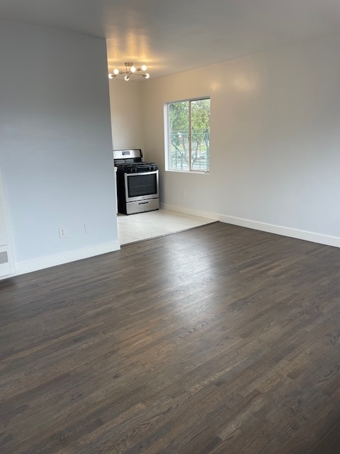 Living Room-Kitchen - 907 N Poinsettia Pl Apartments Unit B