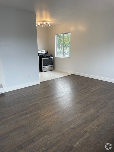 Building Photo - 907 N Poinsettia Pl Unit B Rental