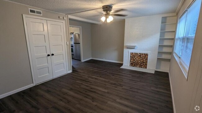 Building Photo - 105 Nesper Rd Rental