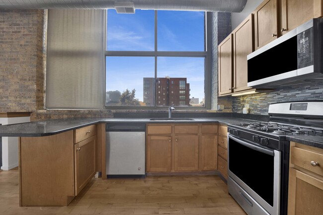 Photo - 1528 S Wabash Ave Unit 208