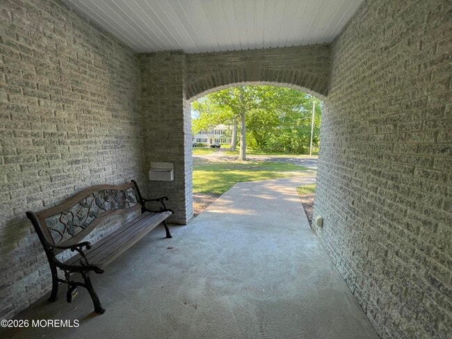 Photo - 415 Windermere Ave
