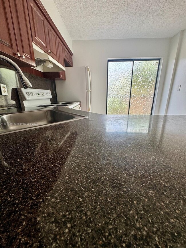 Photo - 5300 W 21st Ct Unit 310