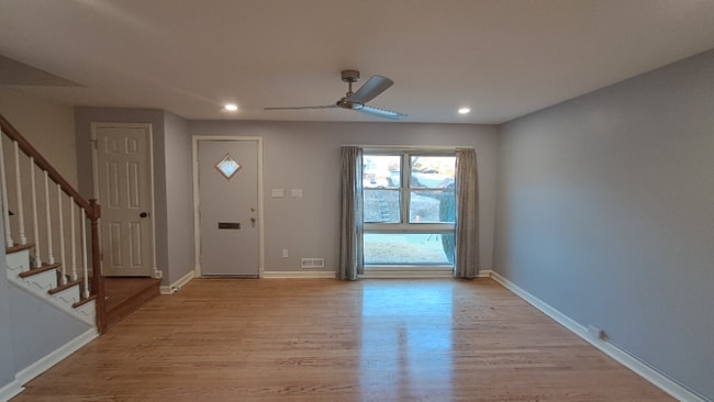 Photo - 855 Reverdy Rd