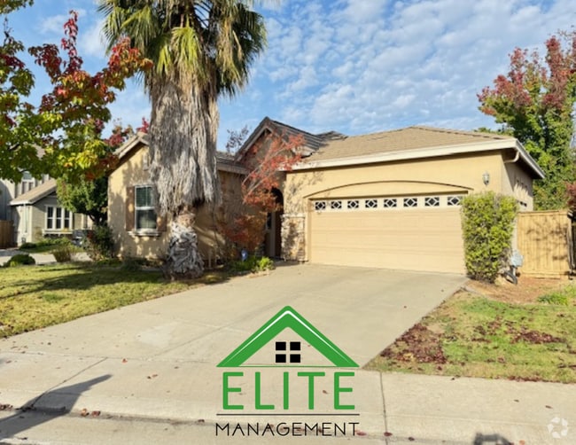 Building Photo - **A beautifully maintained single-family h... Rental