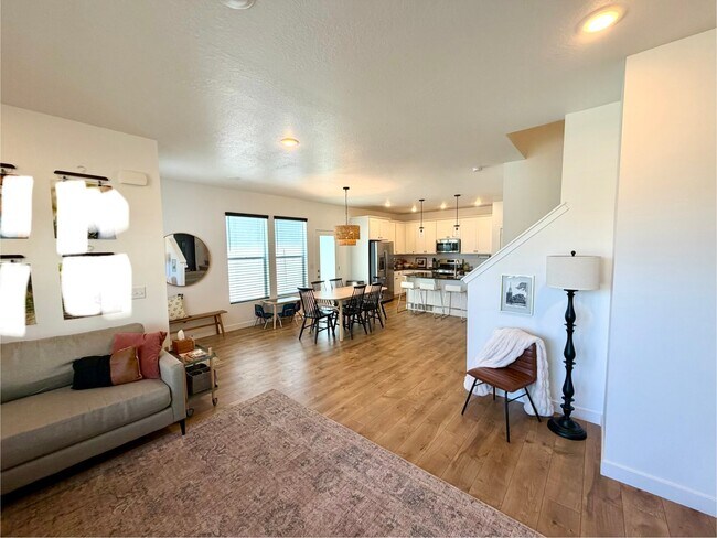 Photo - 4416 W Glendon Dr