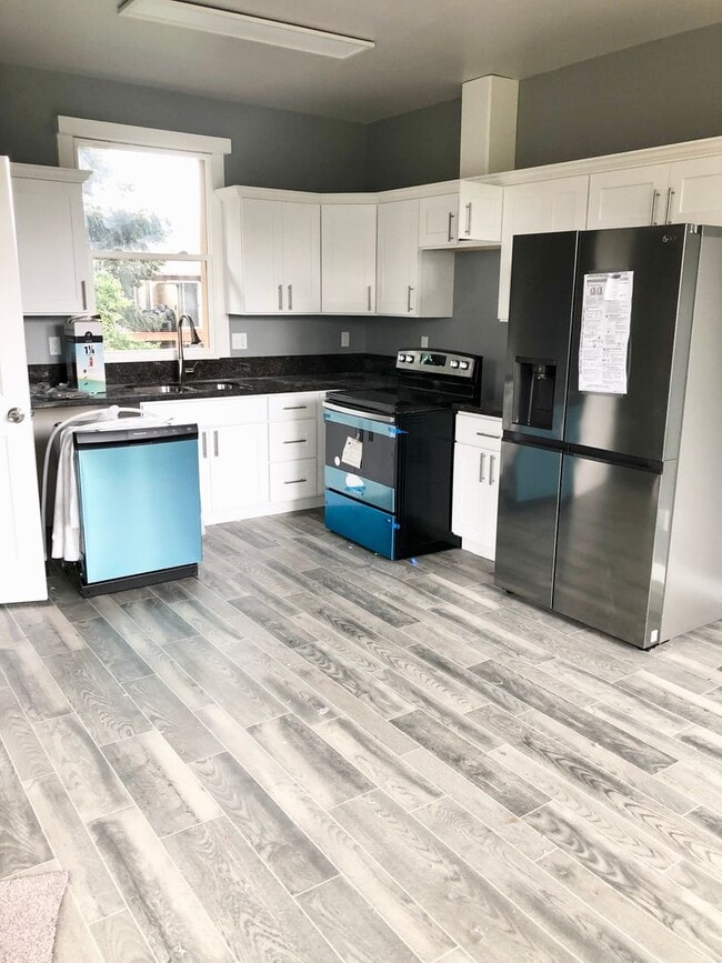 Photo - 173 NE 162nd Ave