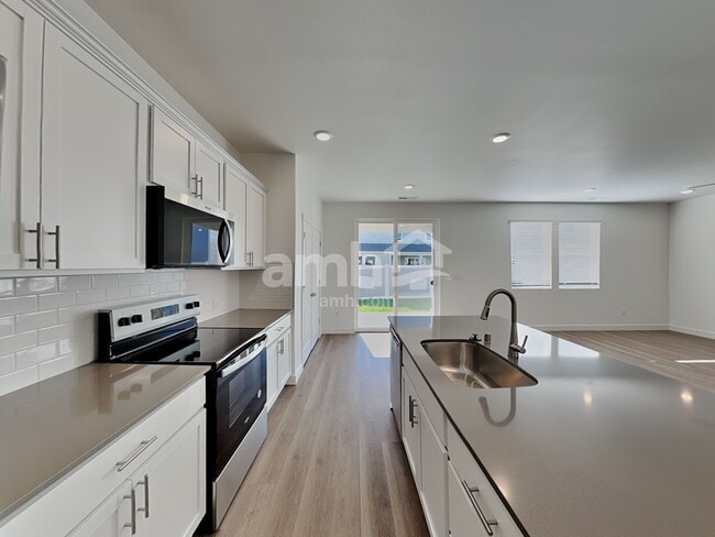 Photo - 4808 85th Dr NE