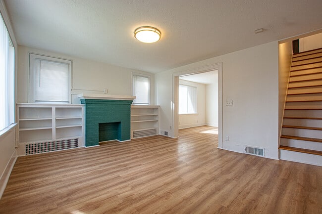 Photo - 106 N 38th St Unidad 106 N 38th St