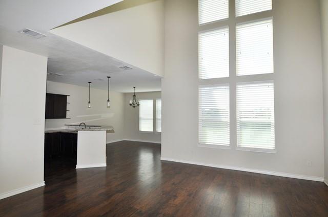 Photo - 100 Eagle Meadow Dr