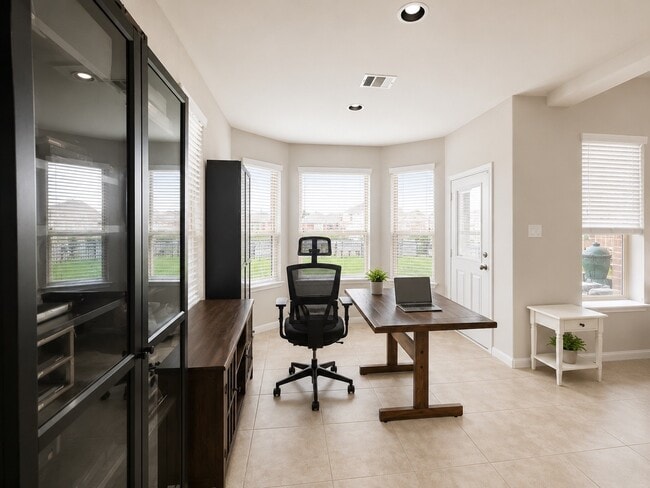 Building Photo - 29611 Yaupon Shore Dr