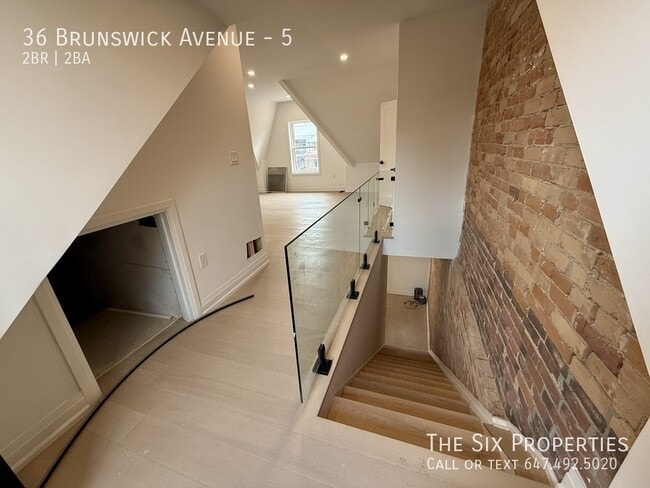 Photo - Brand New 2 Bedroom Top Floor Apartment in the Heart of Downtown Unit 5