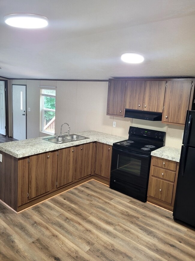 Photo - 1079 Hibiscus Rd