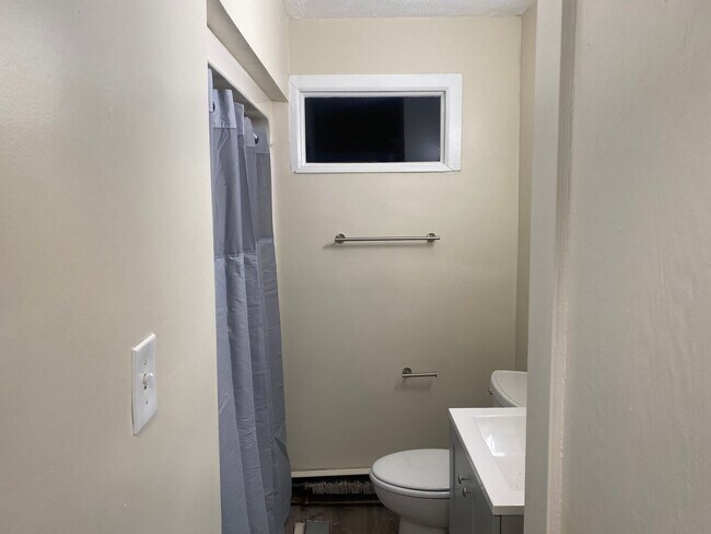 Photo - 17678 Lincoln Ave