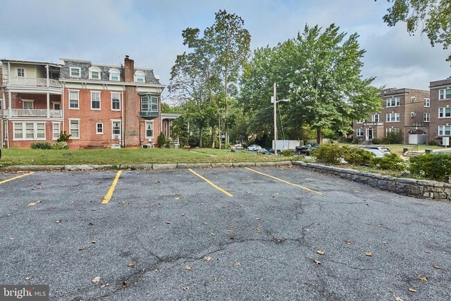 Photo - 1400 Delaware Ave Unit A3