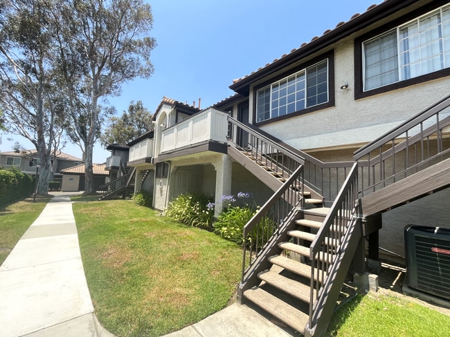 Photo - 12584 Atwood Ct Townhome