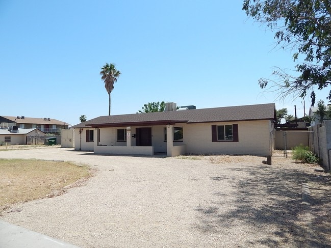 Photo - 1719-1733 W Mountain View Rd