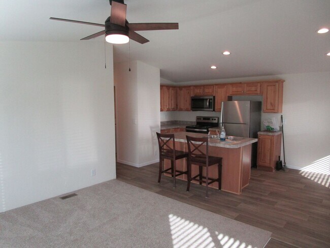 Photo - Brand New Manufactured Home - Water/Sewer/Electricity Provided!